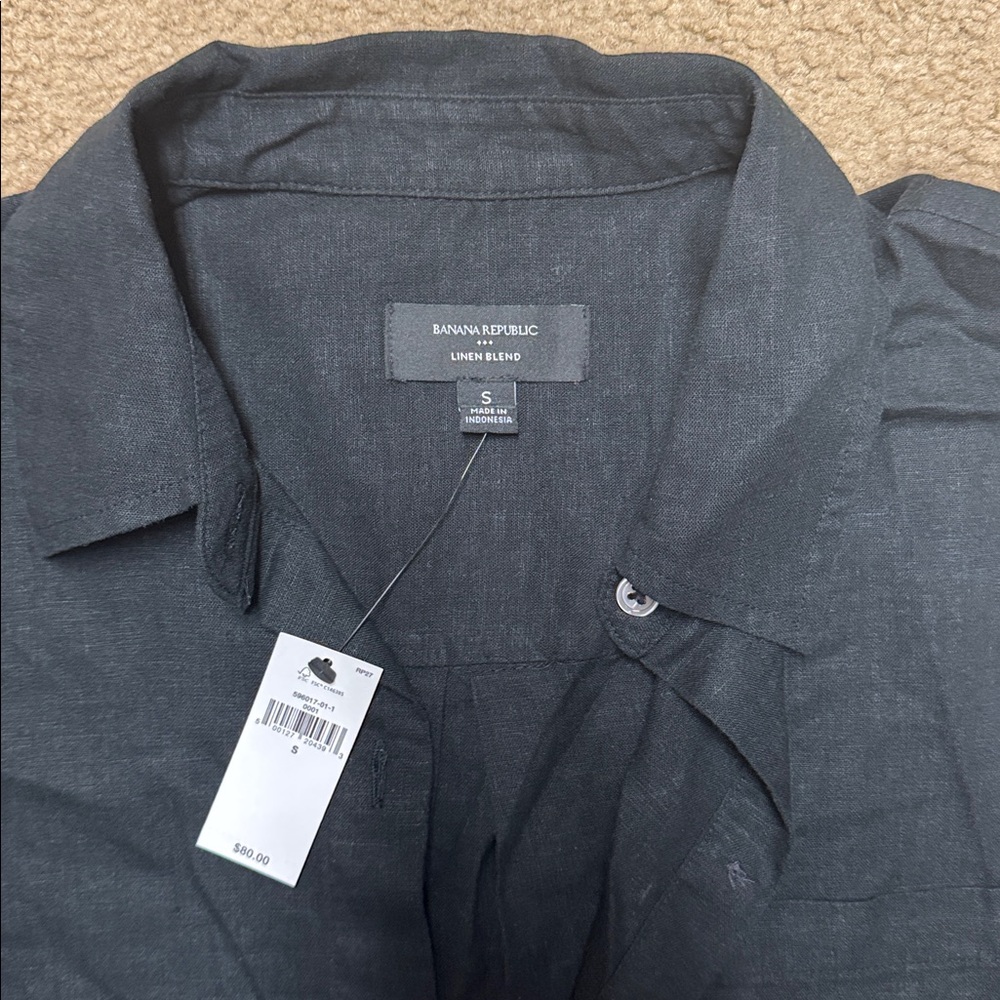 Banana Republic women linen button up. Small. NWT! - Picture 3 of 6